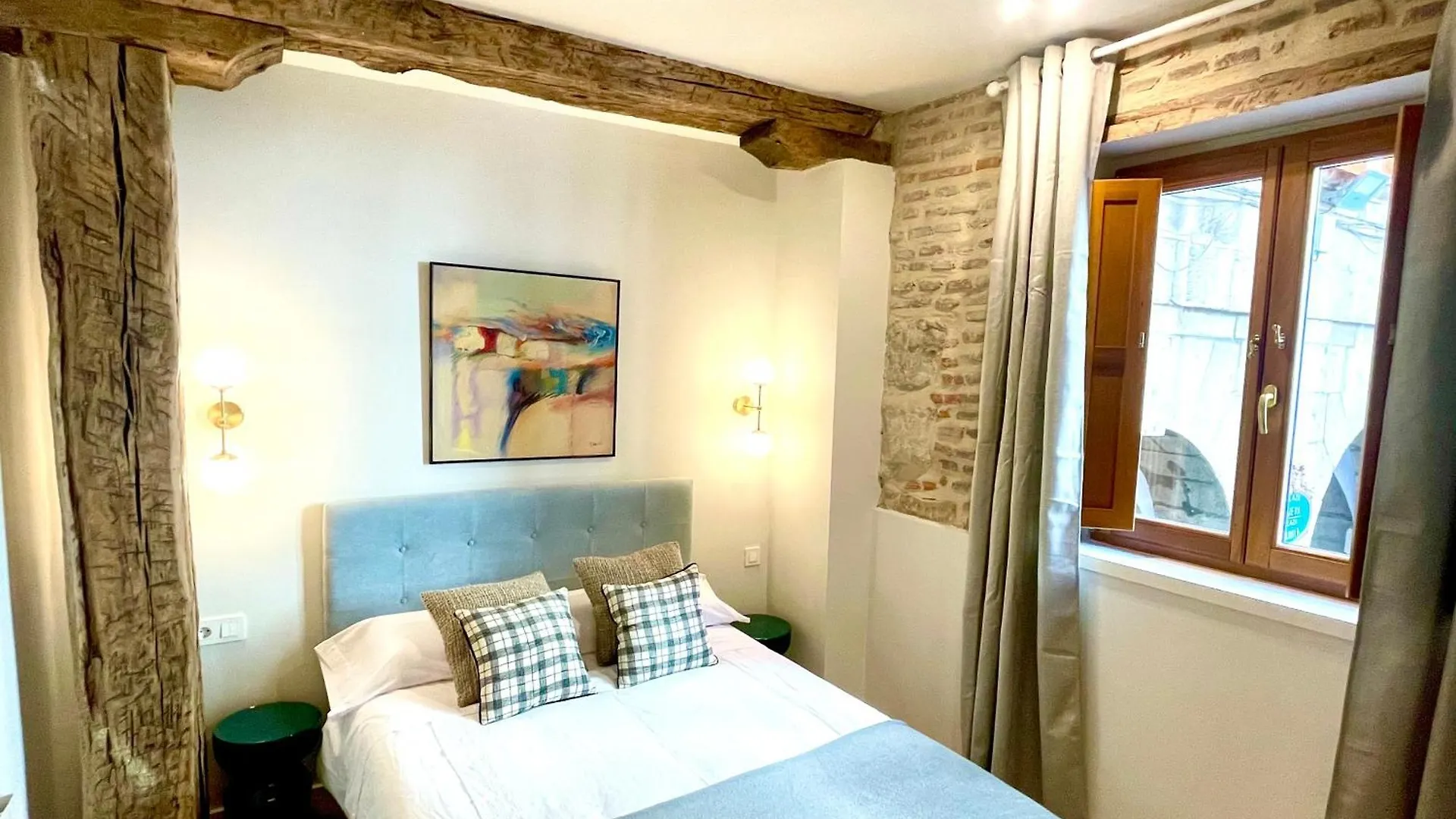 Apartment Lauramer Plaza Nueva Bilbao Spain
